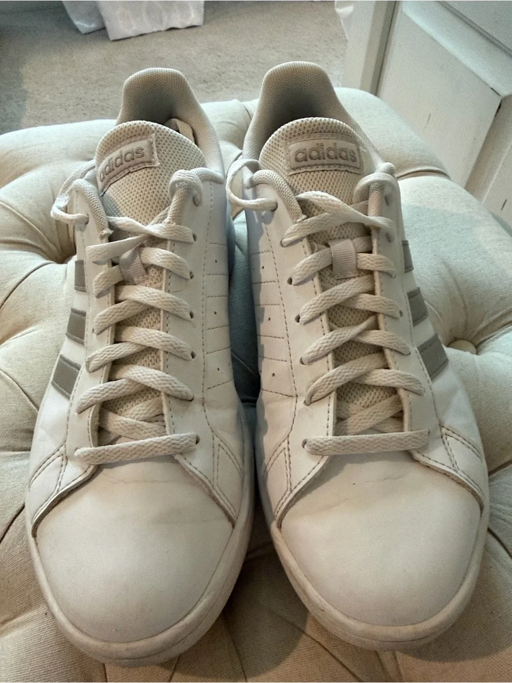 adidas Men's White Low-Top Lace-Up Sneakers